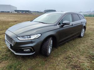 Ford Mondeo Mk5 2.0 Hybrid Executive Plus 2021