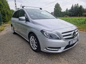 Mercedes-Benz B W246 180 CDI 7G-DCT 2012