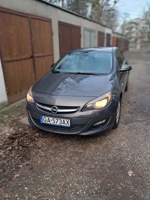 Opel Astra J 1.7 CDTI Essentia 2014