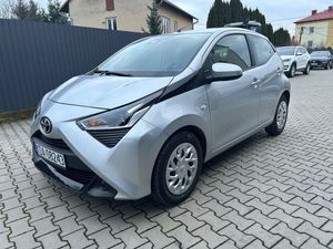 Toyota Aygo II x-play 2021