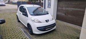 Peugeot 107 70 Petit Filou 2008