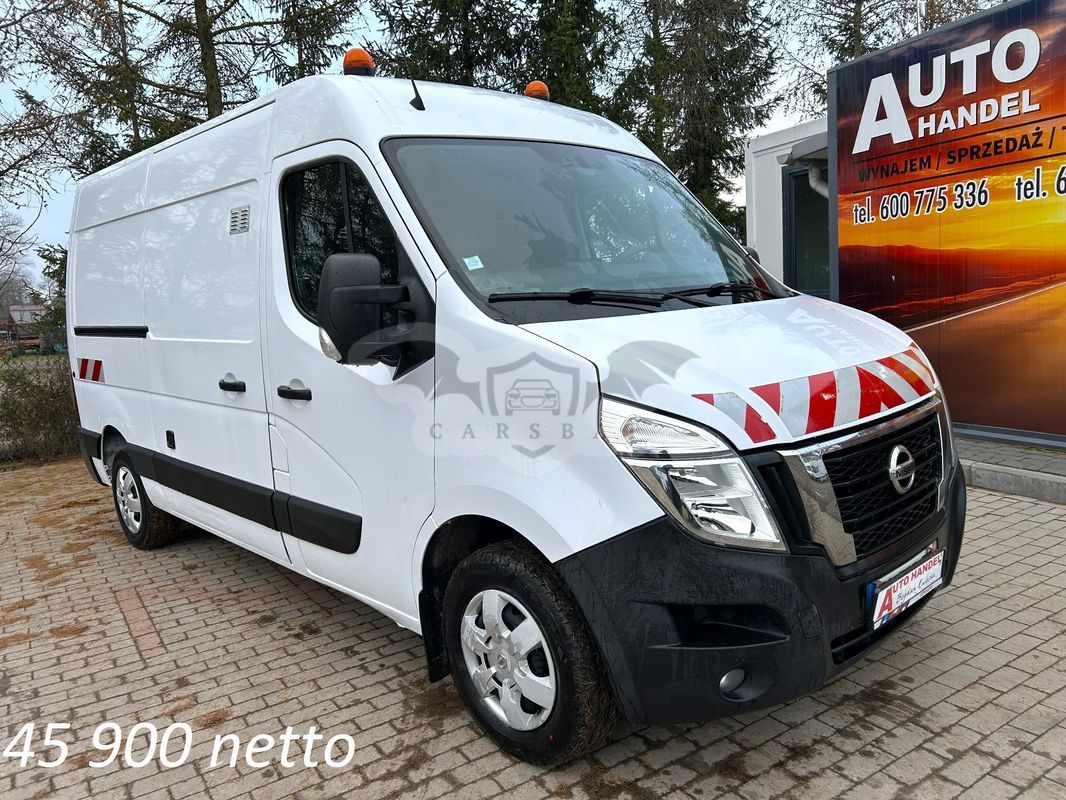 Nissan NV400 2020