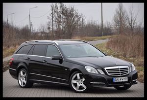 Mercedes-Benz E W212/W207 300 BlueTEC 7G-TRONIC Avantgarde 2012