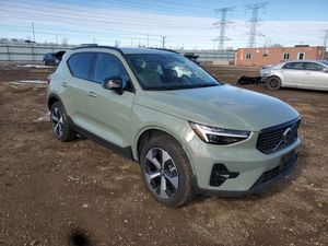 Volvo XC40 T5 AWD R-Design 2023
