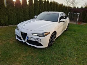 Alfa Romeo Giulia 2.0 Turbo 16V AT8 Veloce 2021