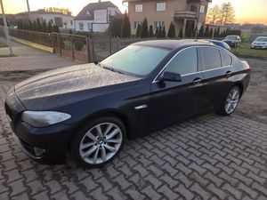 BMW 5 Series F10/F11 530d xDrive Luxury Line 2011