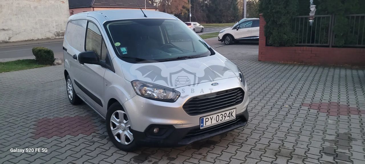 Ford Transit Courier 2020