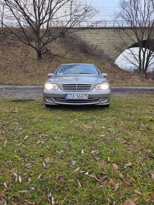 Mercedes-Benz C W203 ver-220-cdi-automatik-elegance 2004