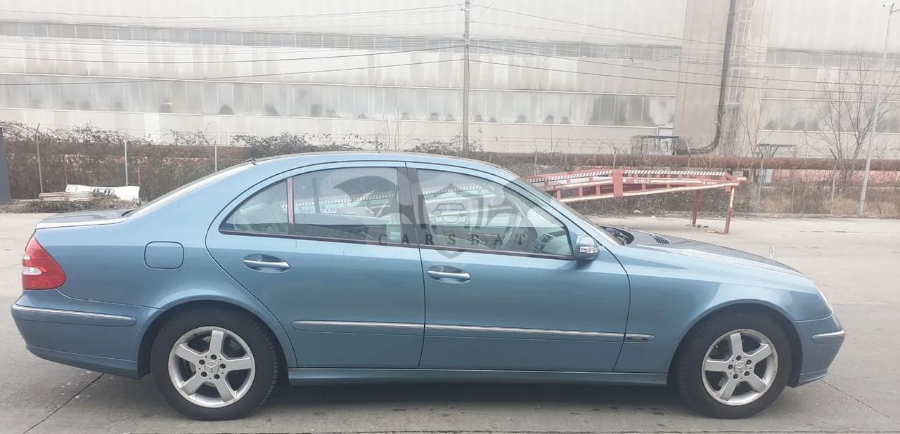 Mercedes-Benz E W211 320 4-Matic T Avantgarde 2003