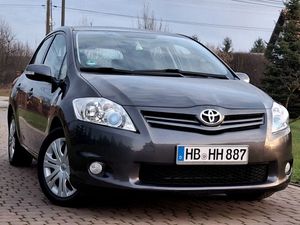 Toyota Auris I 1.33 VVT-i Terra 2011