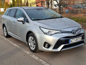 Toyota Avensis III Touring Sports 1.6 D-4D Business Edition 2015