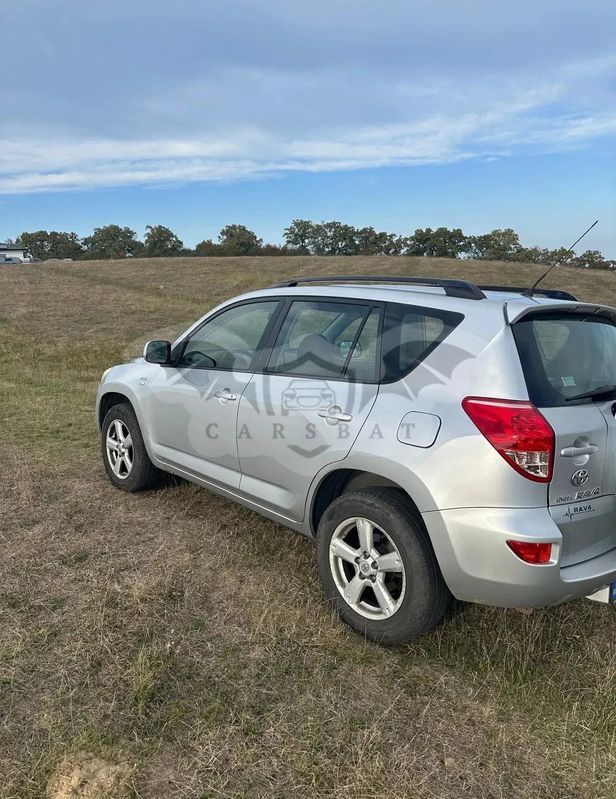 Toyota Rav4 II 2.0 D-4D Sol 2005