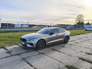 Volvo S60 III T8 Twin Engine AWD Geartronic RDesign 2019