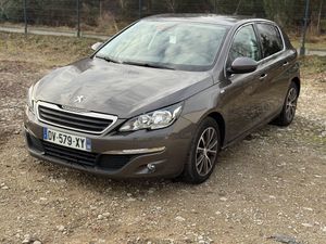 Peugeot 308 T9 PureTech 110 Stop & Start Active 2015