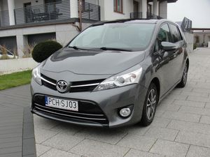 Toyota Verso 2.0 D-4D 7-Sitzer Executive 2013