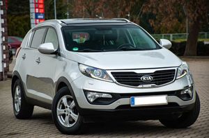 Kia Sportage III 2.0 CRDI 4WD Automatik Dream-Team Edition 2013