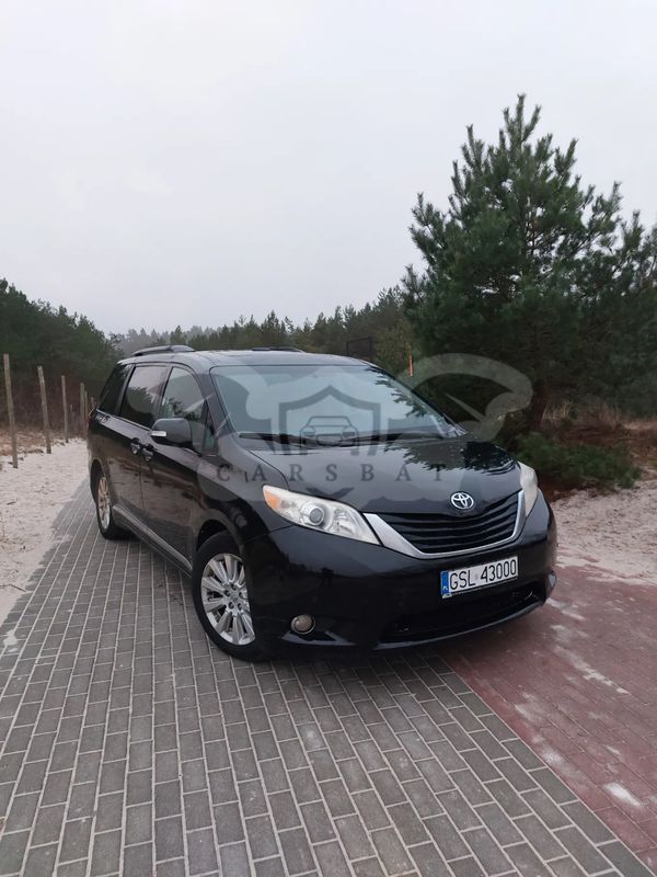 Toyota Sienna 3.5 XLE AWD 2014