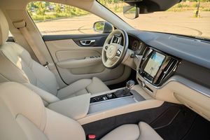 Volvo V60 II D4 Geartronic Inscription 2020