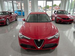 Alfa Romeo Stelvio 2.2 16V AT8 Q4 Business 2021