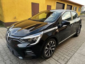 Renault Clio V 2021