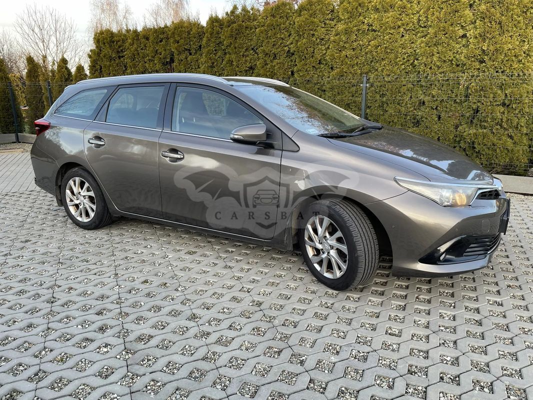 Toyota Auris II 1.6 Active 2017