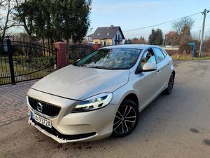 Volvo V40 II T3 Drive-E Momentum 2018