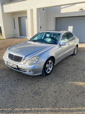 Mercedes-Benz E W211 220 CDI Automatik Avantgarde 2002