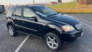 Mercedes-Benz ML W164 350 4Matic 7G-TRONIC Grand Edition 2006