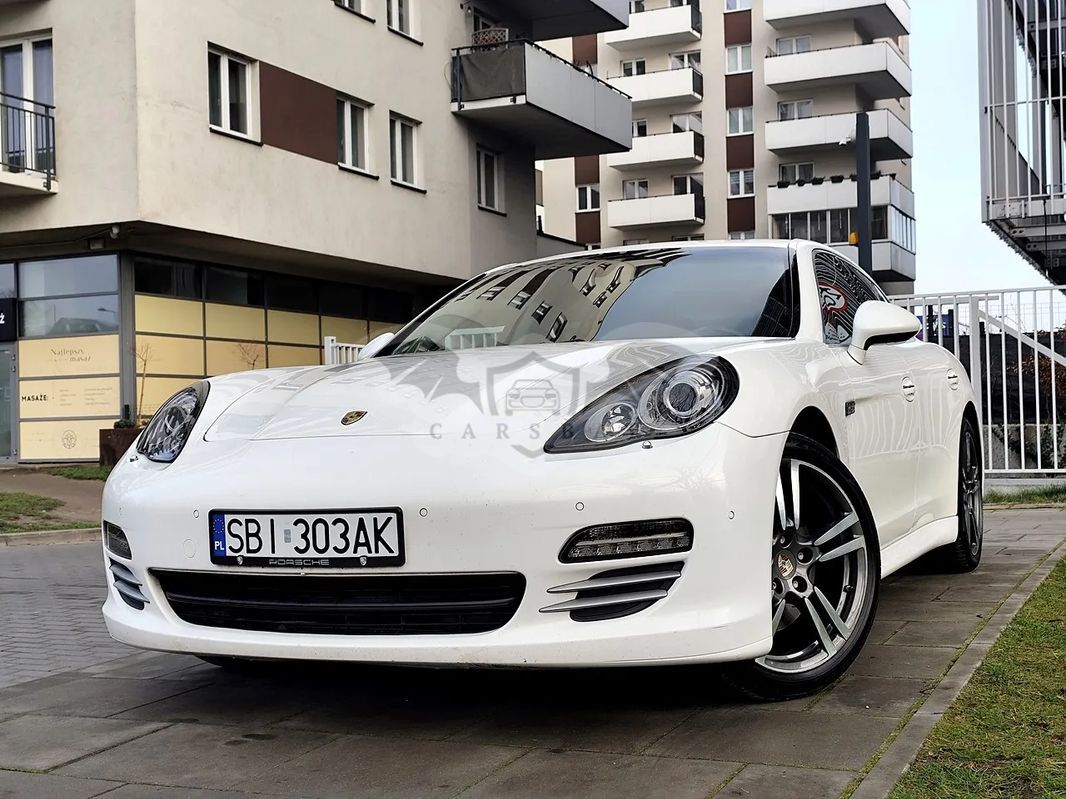 Porsche Panamera 4S PDK 2011