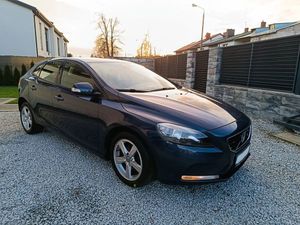 Volvo V40 II D2 Momentum 2014