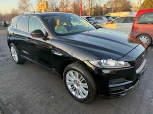 Jaguar F-Pace 20d AWD Pure 2016
