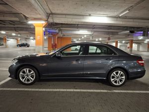 Mercedes-Benz E W212/W207 220 CDI DPF BlueEFFICIENCY Automatik Avantgarde 2009