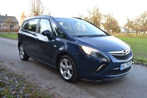 Opel Zafira C 1.4 Turbo (ecoFLEX) Start/Stop Active 2012