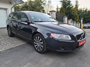 Volvo V70 III D3 Summum 2012