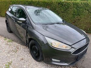 Ford Focus Mk3 1.5 TDCi DPF Start-Stopp-System Business 2015