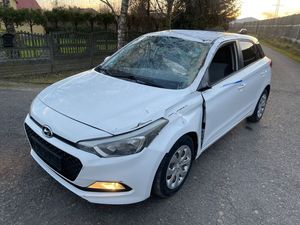 Hyundai i20 II 1.1 CRDi BlueDrive Fresh 2015