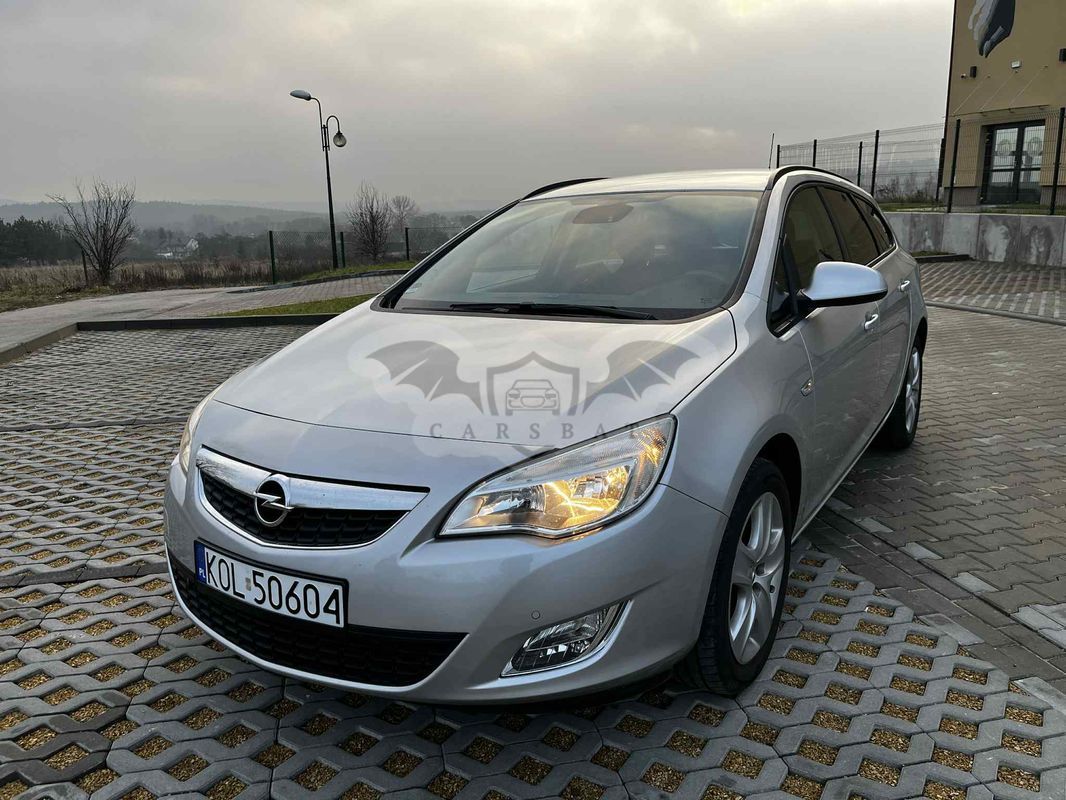 Opel Astra J 1.7 CDTI DPF Edition Sport 2011