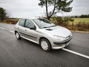 Peugeot 206 1.1 XR Presence 2004