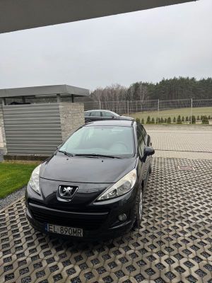 Peugeot 207 2011