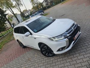Mitsubishi Outlander III 2.0 4WD Top 2017