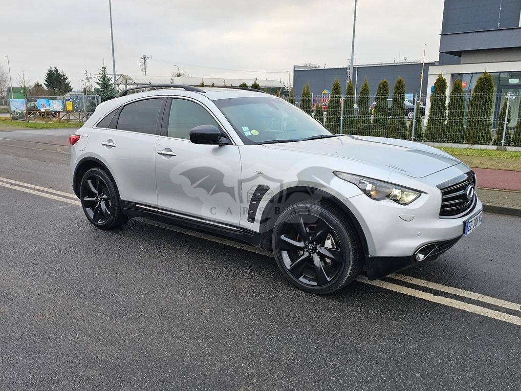 Infiniti Q70 2016
