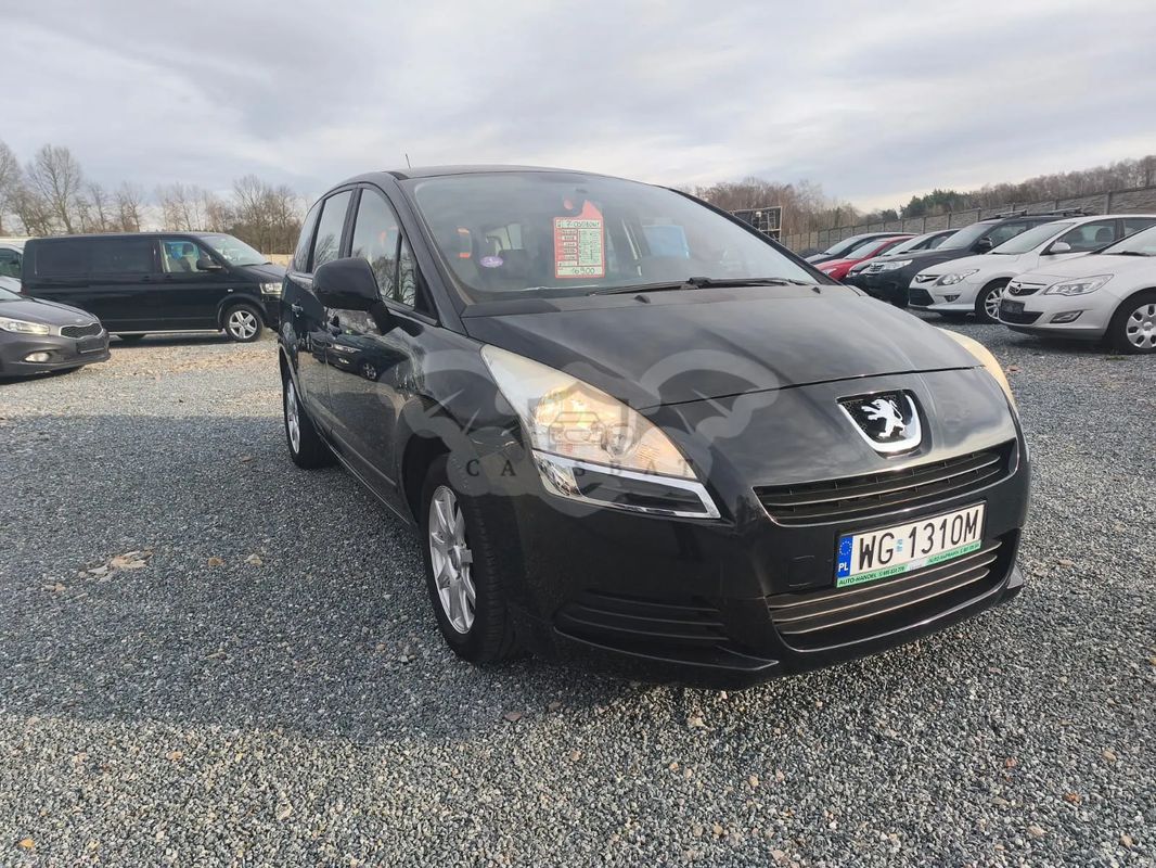 Peugeot 5008 I 120 VTi Tendance 2011