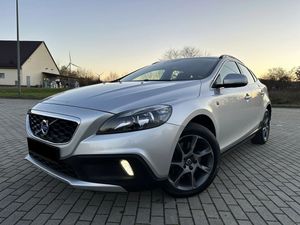 Volvo V40 D2 Drive-E Ocean Race 2015
