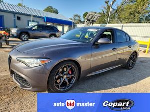 Alfa Romeo Giulia 2.0 Turbo 16V AT8-Q4 Ti 2017