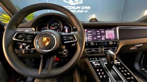 Porsche Macan II GTS 2024