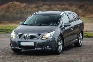 Toyota Avensis III 2.2 D-CAT Executive 2010
