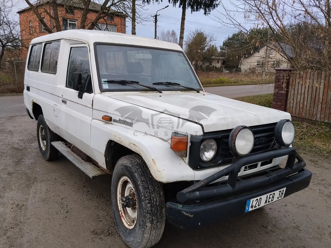 Toyota Land Cruiser I 1983