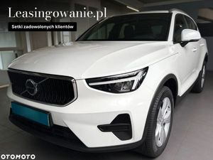 Volvo XC40 B3 Core 2025
