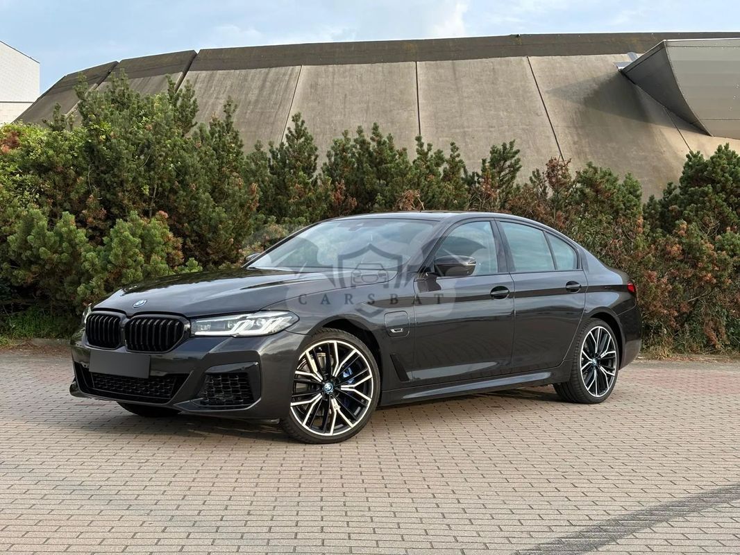BMW 5 Series G30/G31 530e M Sport sport 2023