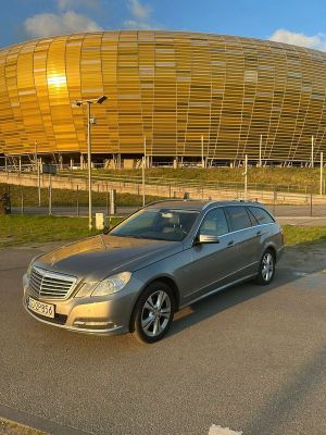 Mercedes-Benz E W212/W207 2011